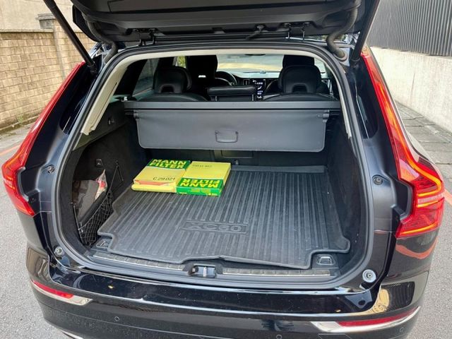 Volvo XC60  第10張相片