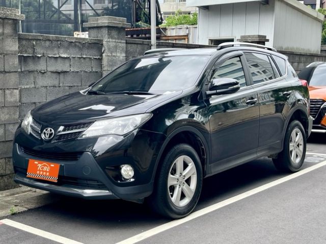 Toyota RAV4  第1張相片