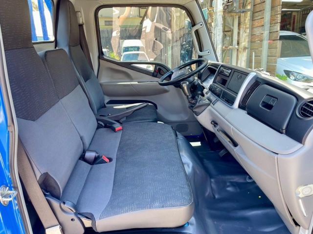 Mitsubishi Canter  第9張相片