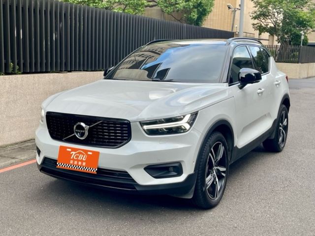 Volvo XC40  第1張相片