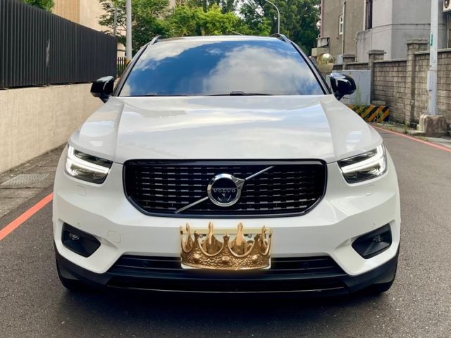Volvo XC40  第2張相片