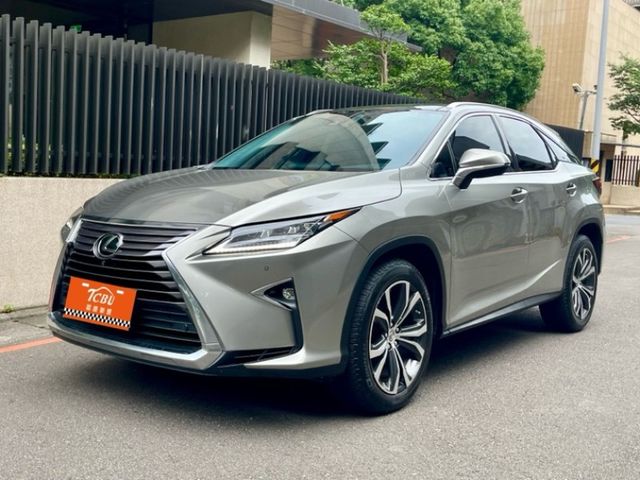 2017年RX200T 里程8萬 有全景天窗 環景360 ACC 車道維持 電尾門  第1張相片