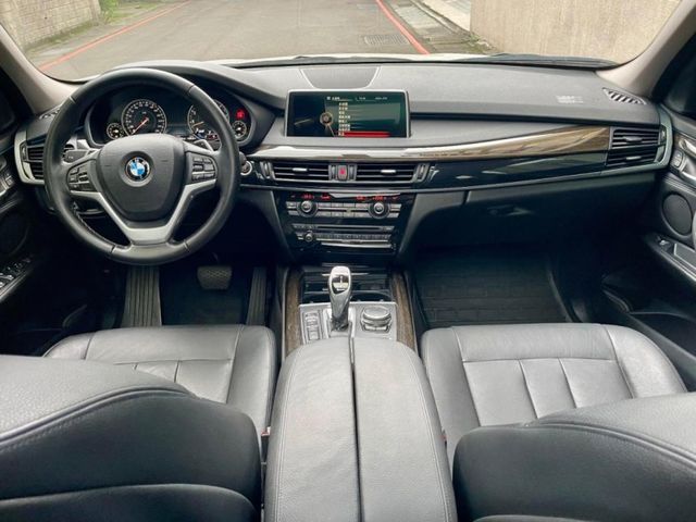 BMW/ 寶馬 X5 SERIES  第3張相片