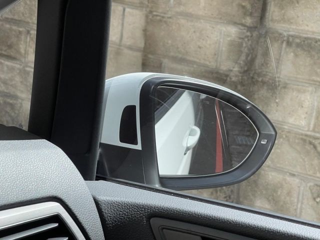 Volkswagen 福斯 Touran  第7張相片