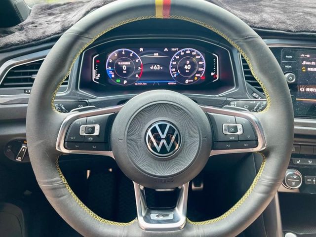 Volkswagen 福斯 T-Roc  第6張相片