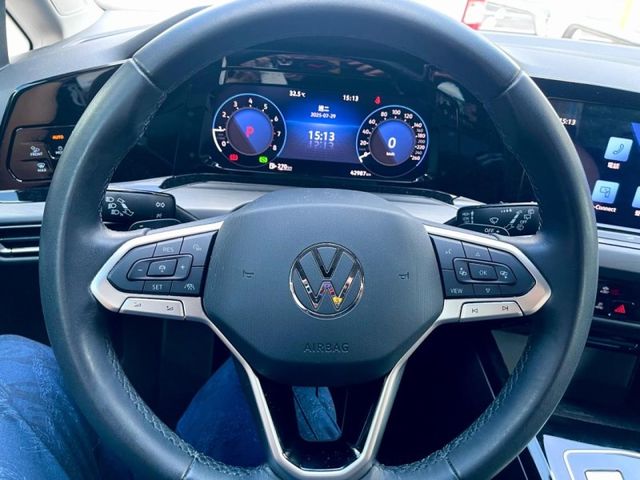 Volkswagen 福斯 Golf  第5張相片