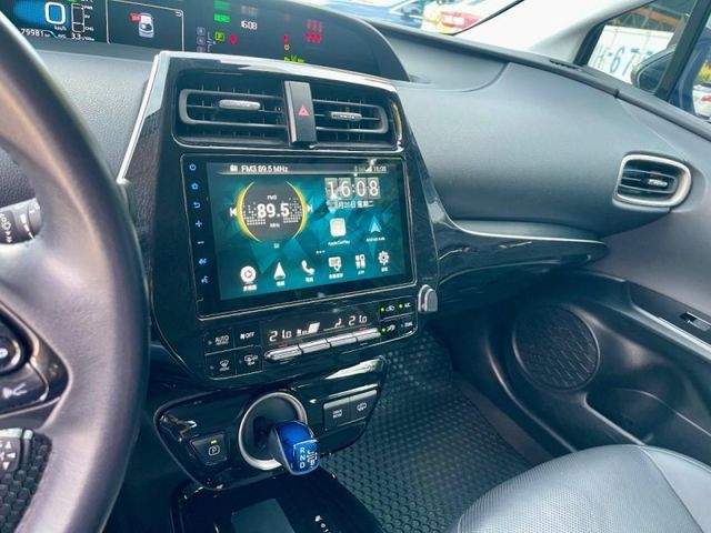 Toyota Prius  第6張相片