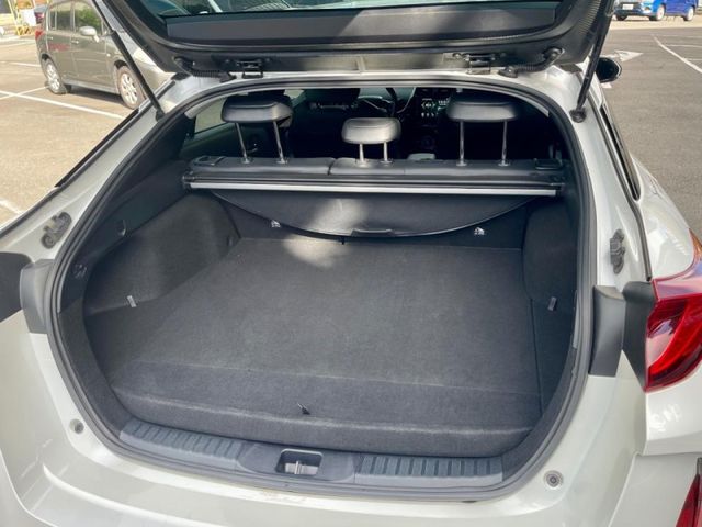 Toyota Prius  第8張相片