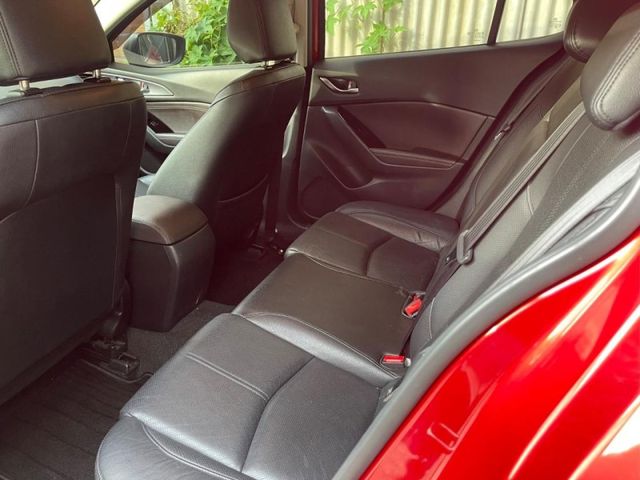 Mazda Mazda3  第7張相片