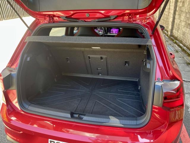 Volkswagen 福斯 Golf GTI  第9張相片