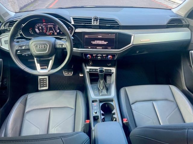 Audi Q3  第3張相片