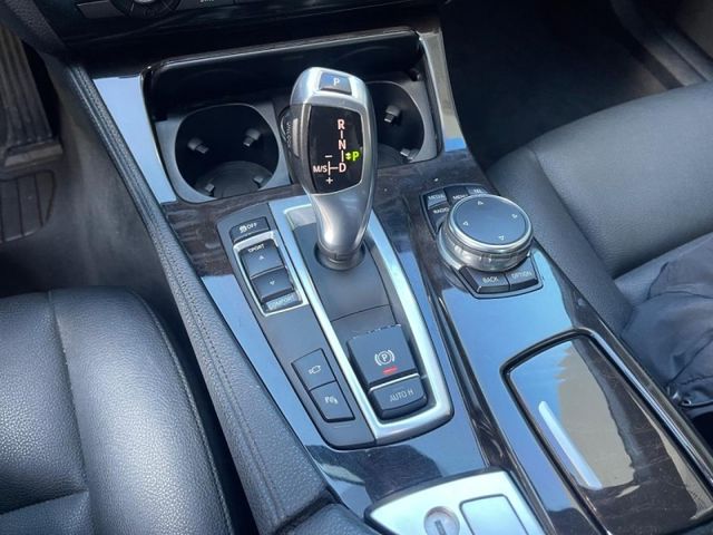 BMW/ 寶馬 520i  第8張相片