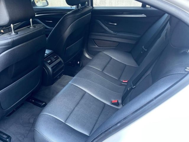 BMW/ 寶馬 520i  第9張相片