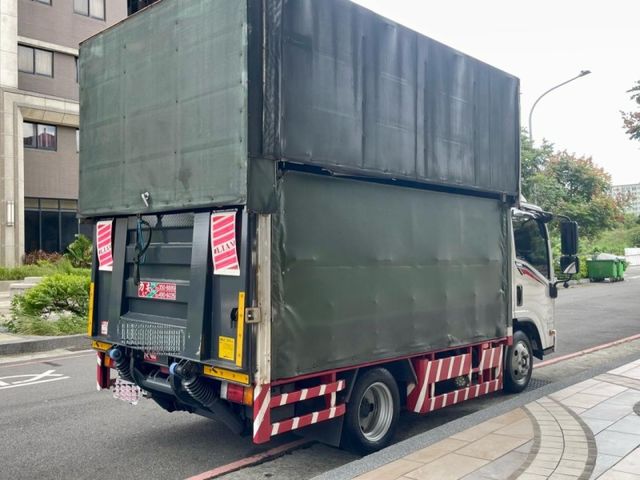 Isuzu Elf(一路發)  第5張相片