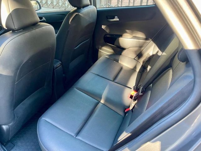 Kia Picanto  第6張相片