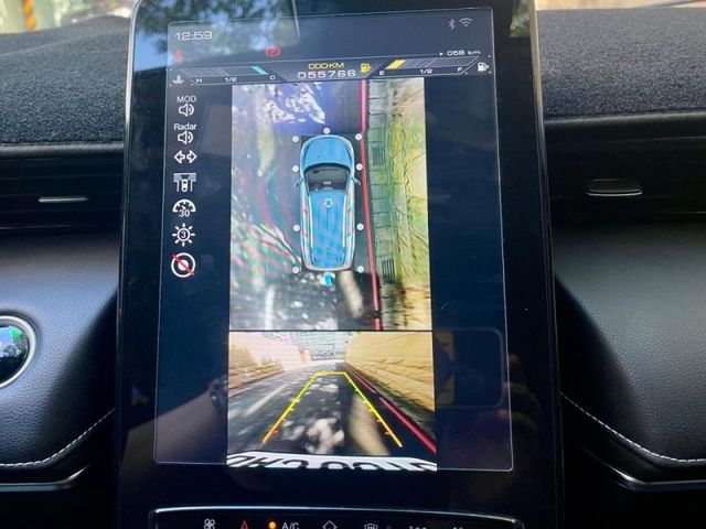 Luxgen URX  第6張相片