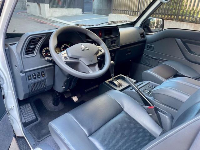 Mitsubishi Delica  第5張相片