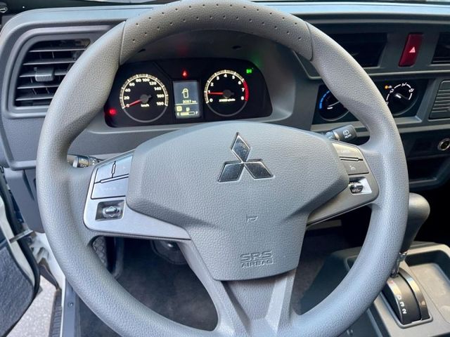 Mitsubishi Delica  第6張相片