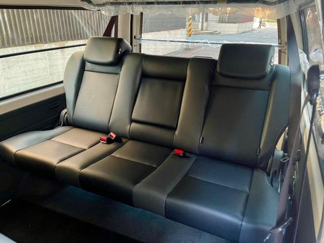 Mitsubishi Delica  第10張相片