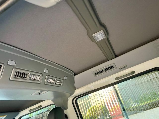 Mitsubishi Delica  第11張相片