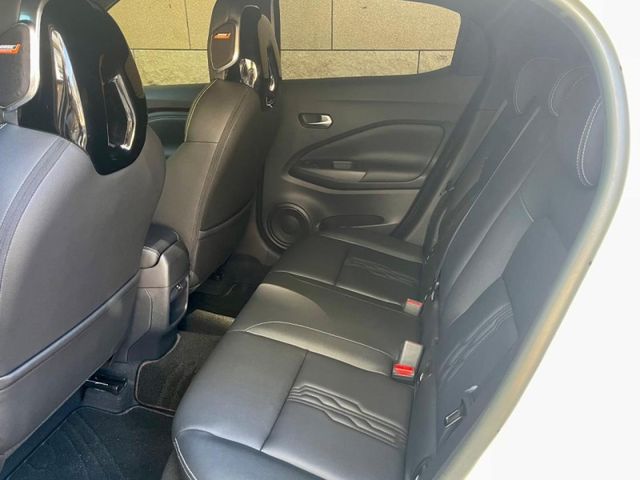 Nissan Juke  第10張相片