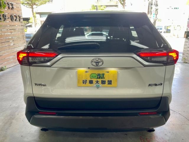 Toyota RAV4  第2張相片