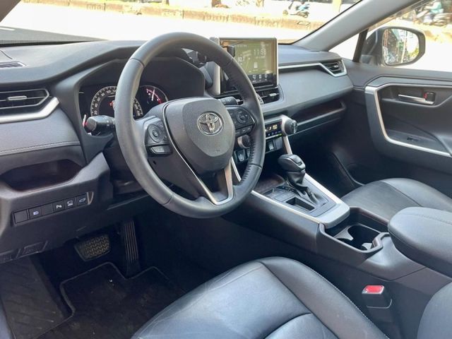 Toyota RAV4  第4張相片