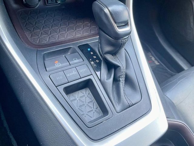 Toyota RAV4  第8張相片