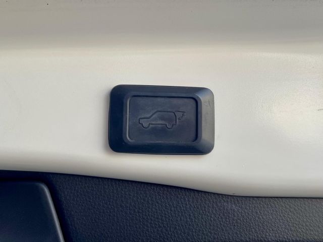 Toyota RAV4  第11張相片