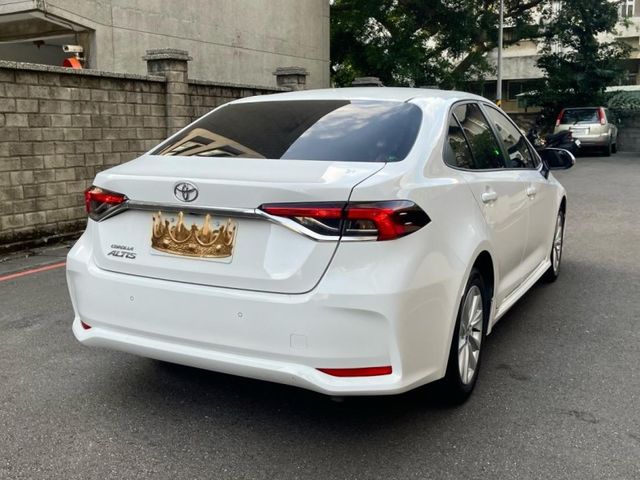 Toyota ALTIS  第2張相片