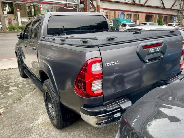 Toyota Hilux  第3張相片
