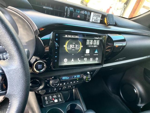 Toyota Hilux  第8張相片