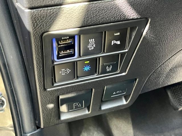 Toyota Hilux  第9張相片