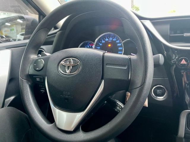 Toyota ALTIS  第8張相片