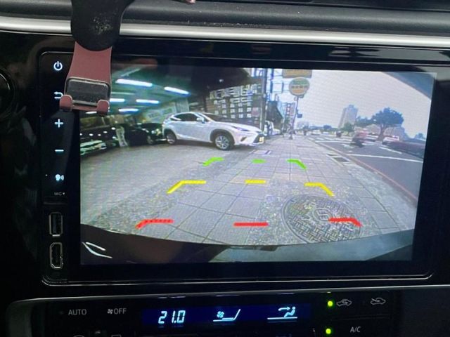 Toyota ALTIS  第10張相片