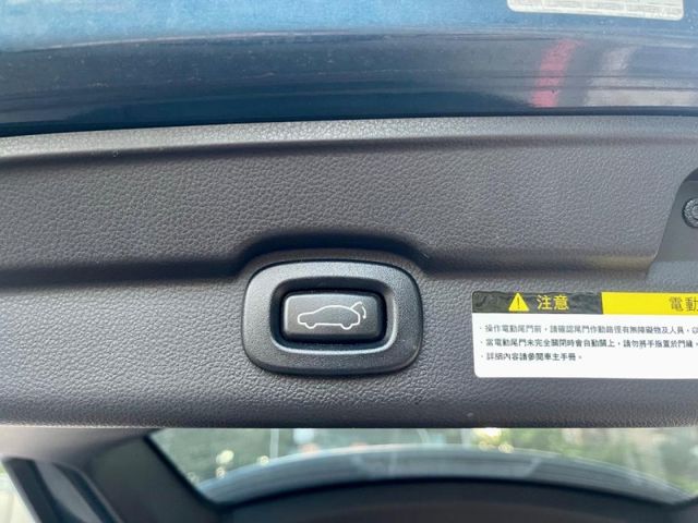 Luxgen URX  第3張相片