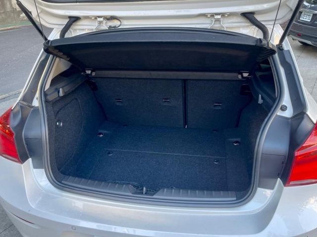 BMW/ 寶馬 118i  第2張相片