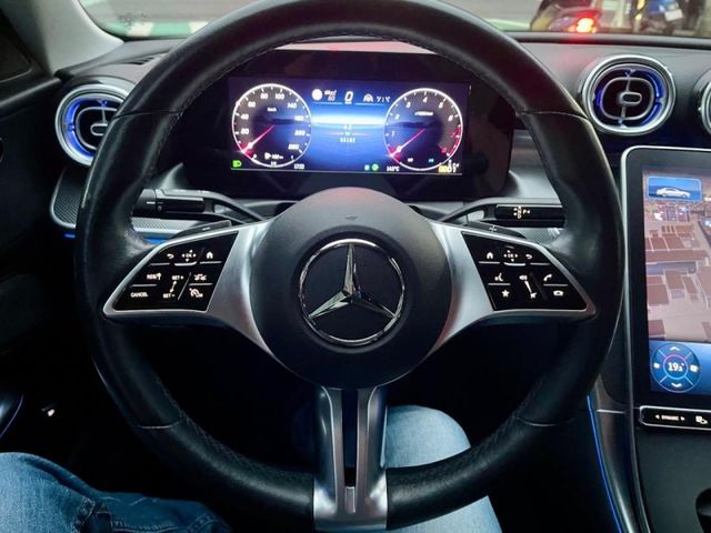 Mercedes-Benz/賓士 C-CLASS  第9張相片