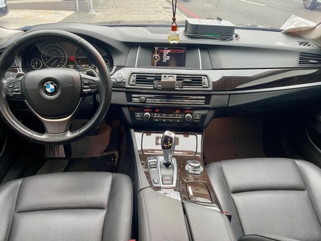 BMW/ 寶馬 520d  第7張相片