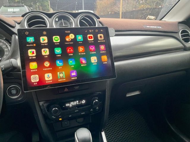 Suzuki Vitara  第10張相片