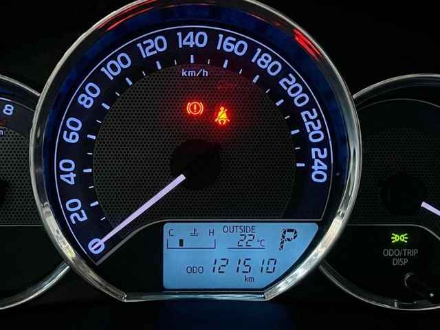 Toyota ALTIS  第2張相片