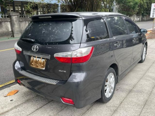 Toyota Wish  第3張相片