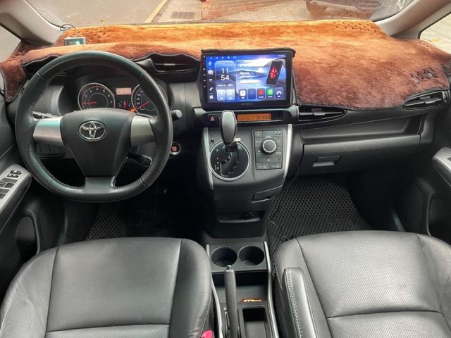 Toyota Wish  第5張相片