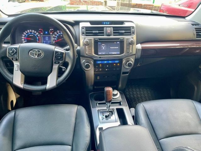 Toyota TUNDRA  第6張相片