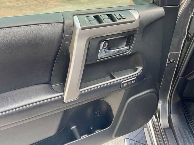 Toyota TUNDRA  第8張相片