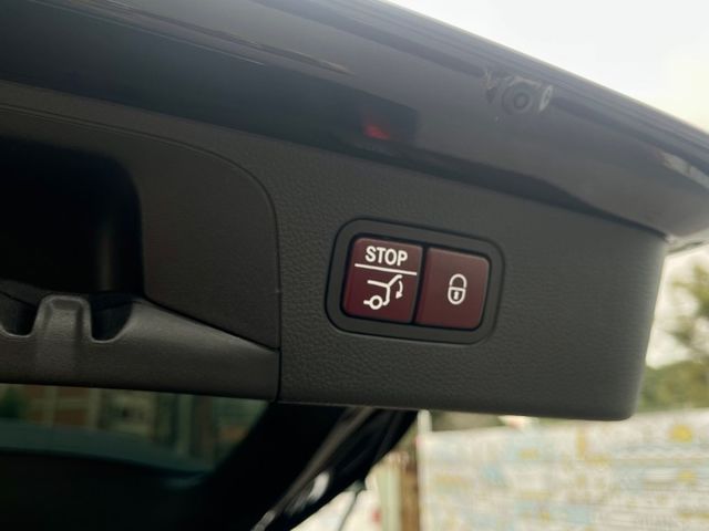 Mercedes-Benz/賓士 GLC250  第2張相片