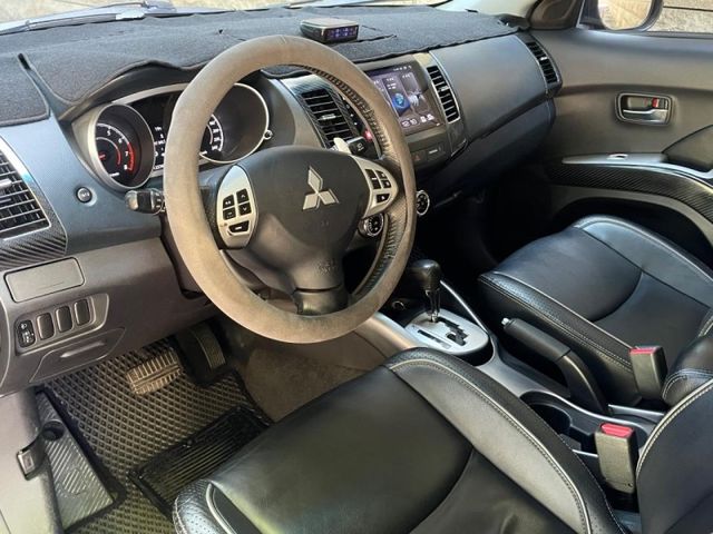 Mitsubishi Outlander  第1張相片