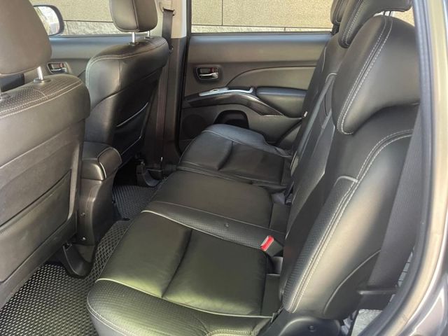 Mitsubishi Outlander  第2張相片