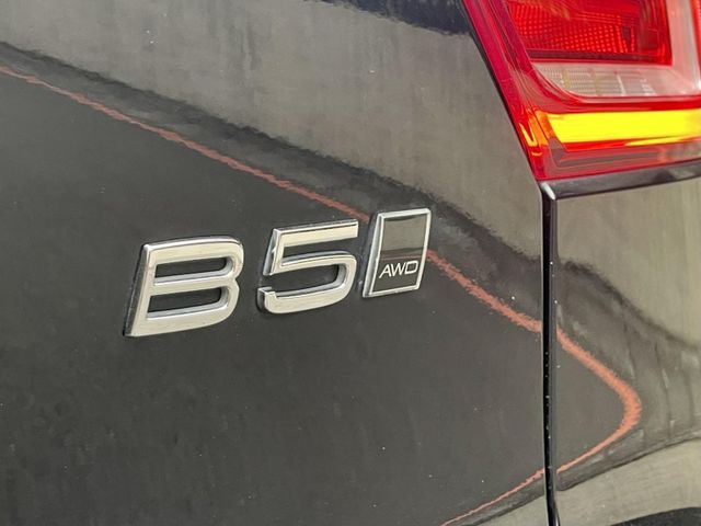 Volvo XC40  第3張相片