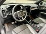 Volvo XC40  第12張縮圖